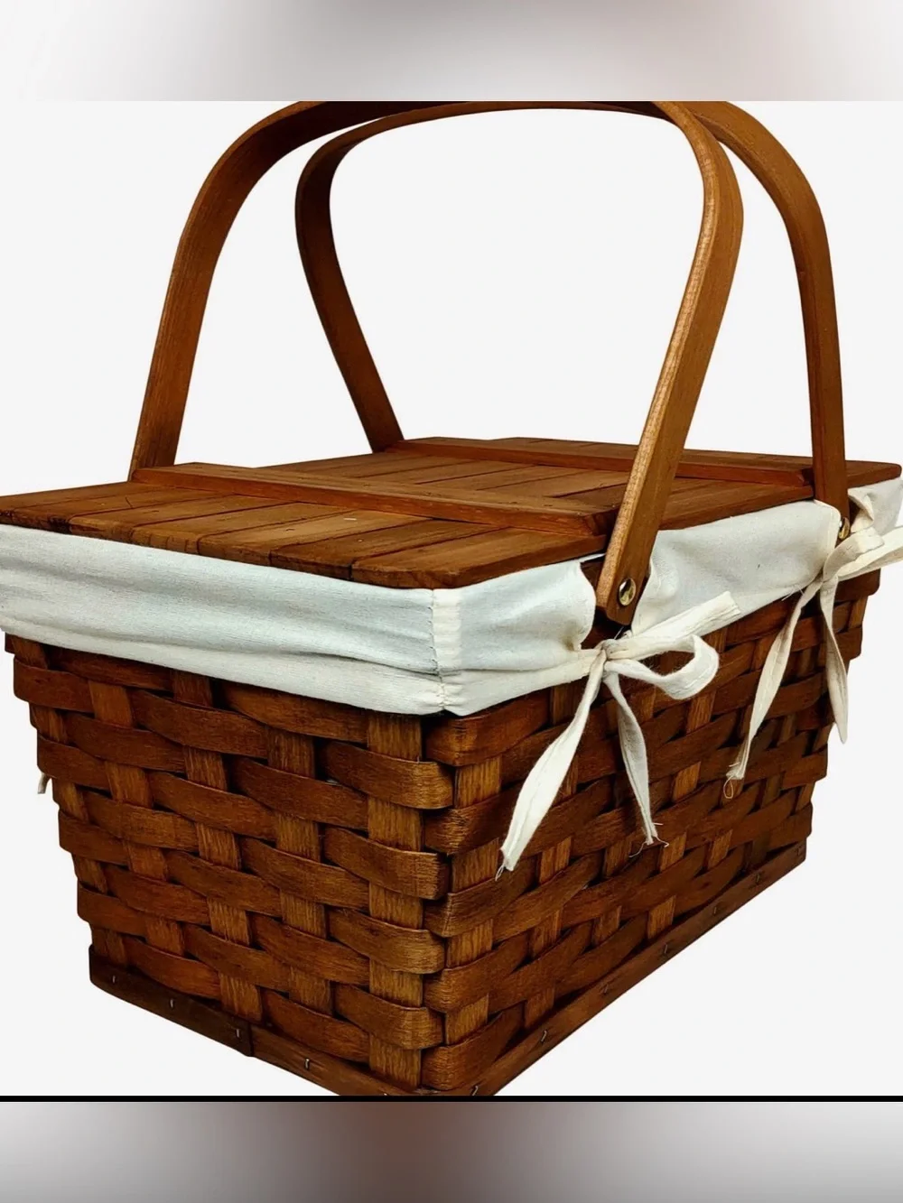 New Wooden Picnic Basket w/ Liner & Lid – Multiple Available